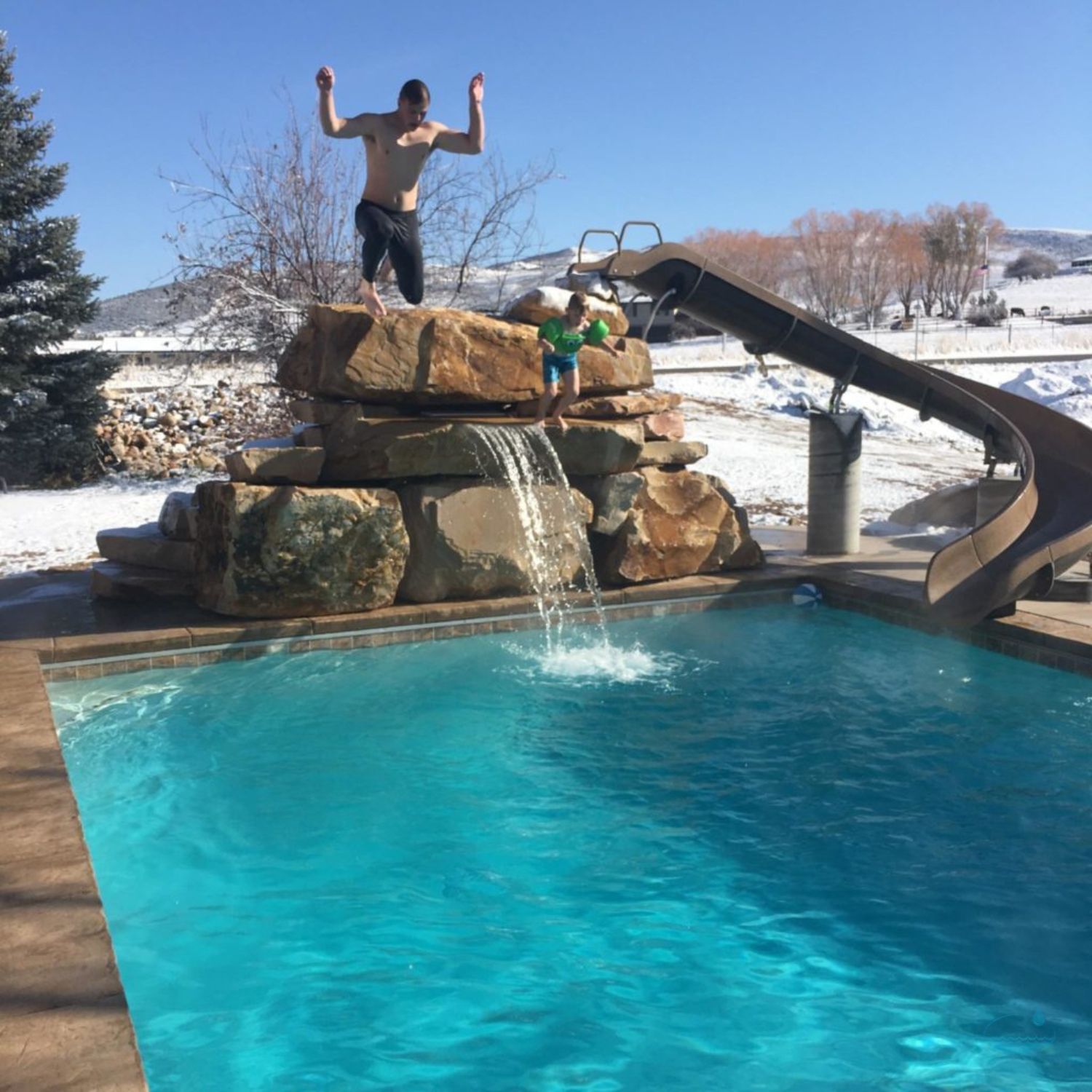 High-Action Pool Features for Active Households in Utah